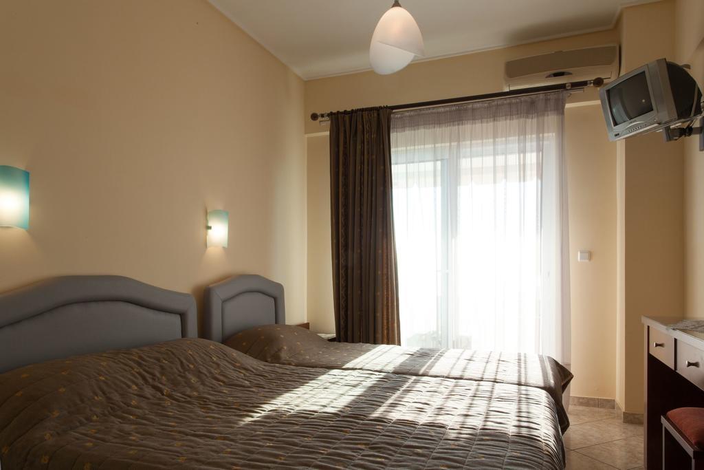 Evoikos Beach & Resort Livanatai Ngoại thất bức ảnh
